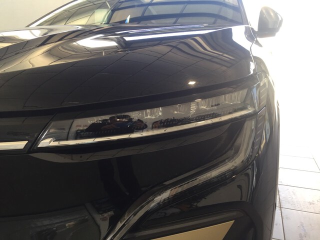 Inside Mégane Eléctrico  Negro Brillante y Te
