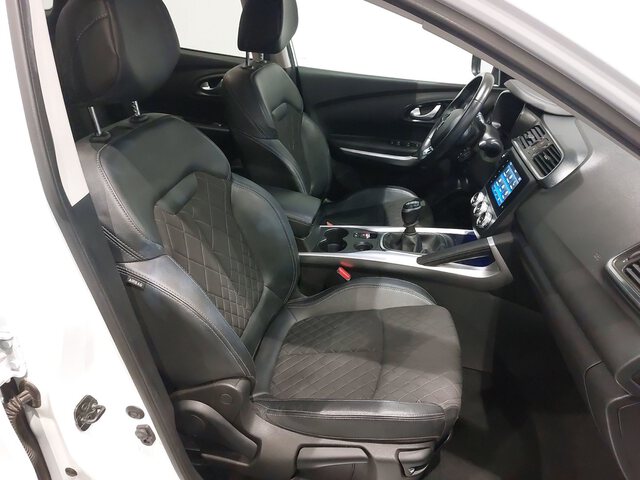 Inside Kadjar  Blanco Nacarado