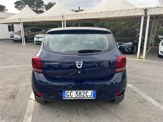DACIA Sandero 02640230_VO38043366