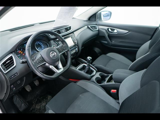 NISSAN Qashqai 40000908_VO38053400