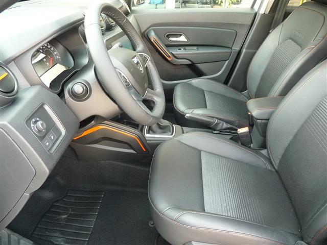 DACIA Duster II 2021 00335598_VO38013550