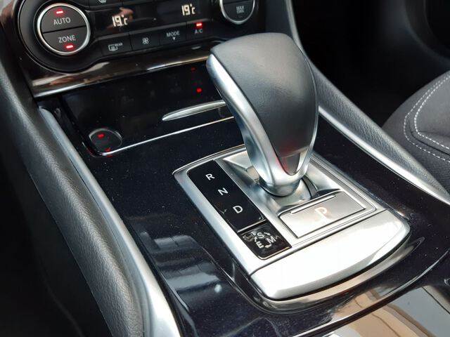 Inside QX30 Diesel  Black Obsidian