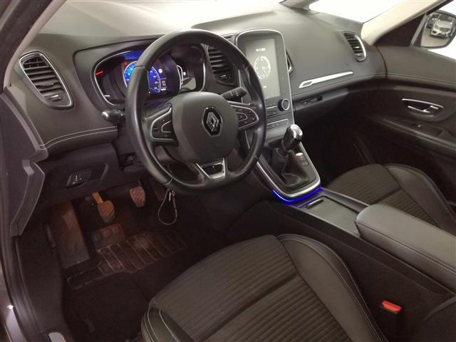 RENAULT Scenic 05123190_VO38013138
