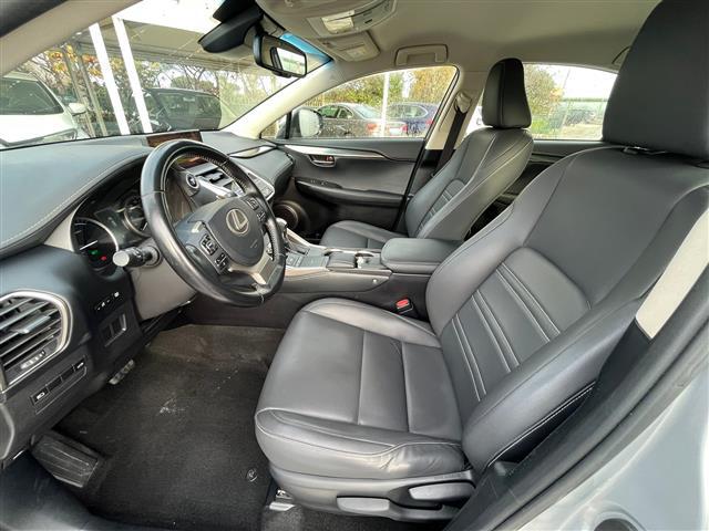 LEXUS NX I 2018 02640864_VO38043366