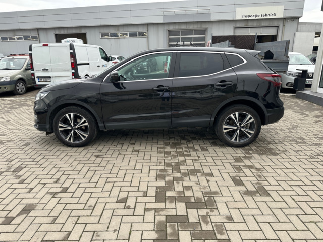 Exterior QASHQAI  NEGRU