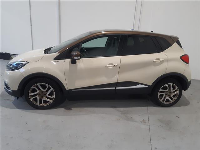 RENAULT Captur I 2013 02397950_VO38013041