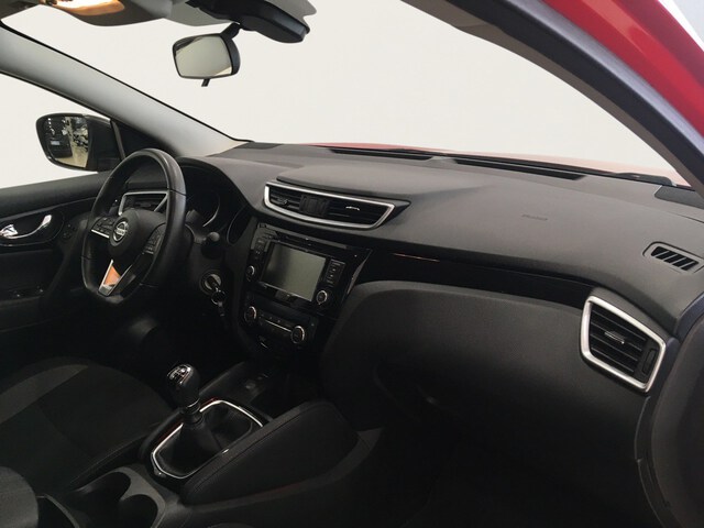 Inside Qashqai Diesel  Rojo Sóildo