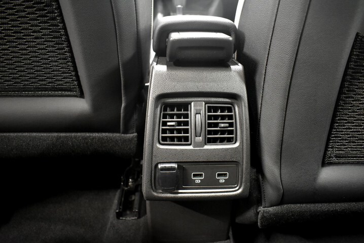 Inside Captur  ROJO