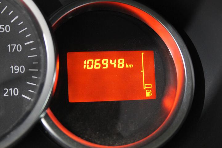 Inside Lodgy Diesel  Blanco Glaciar