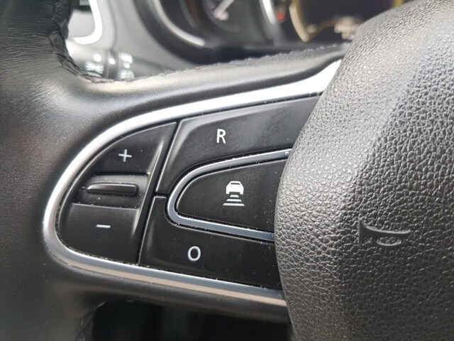 Inside Koleos Diesel  Gris Tornado