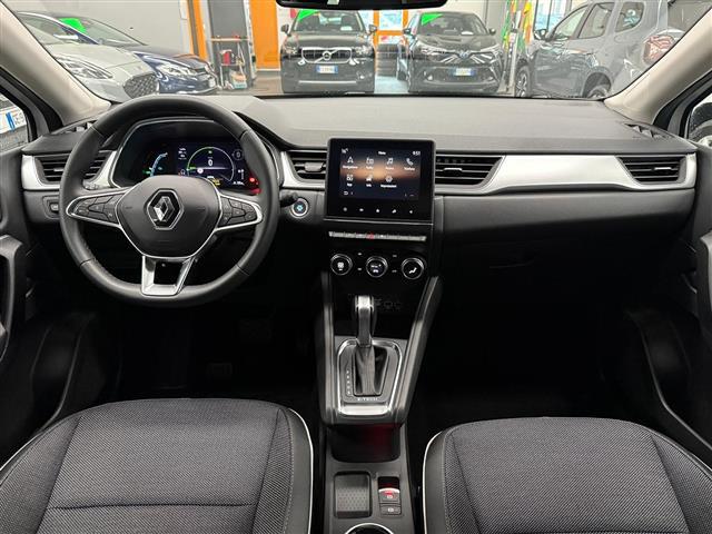 RENAULT Captur 00015560_VO38023184