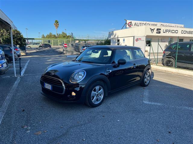 MINI Mini 02641695_VO38043366