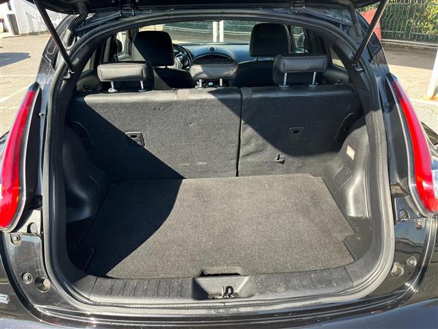NISSAN Juke 02641250_VO38043366