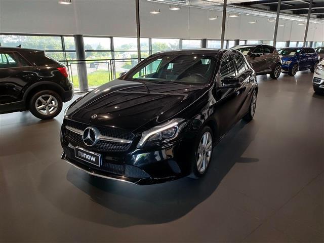 MERCEDES Classe A 04824092_VO38013042