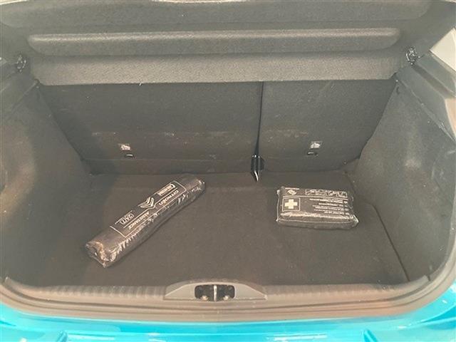 CITROEN C3 00016018_VO38023184
