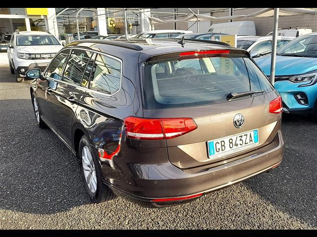 VOLKSWAGEN Passat VIII 2015 Variant 00023921_VO38013404