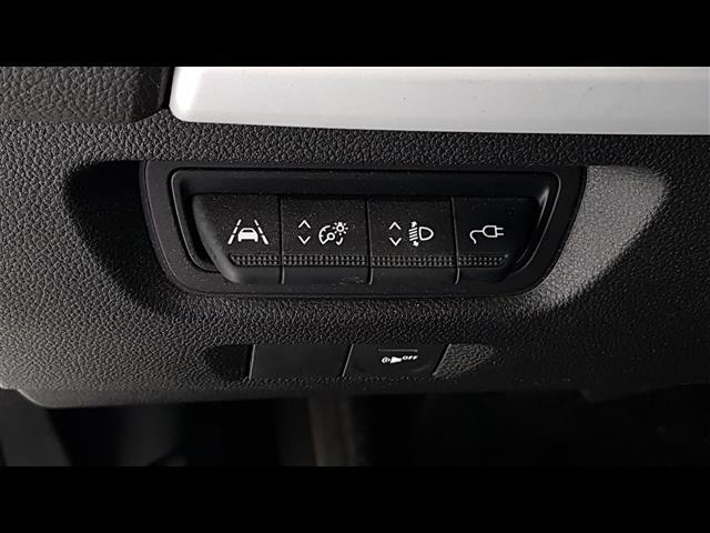 RENAULT ZOE 00939192_VO38023732