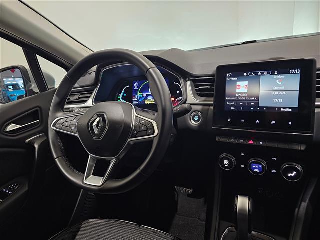 RENAULT Captur 02416132_VO38013170