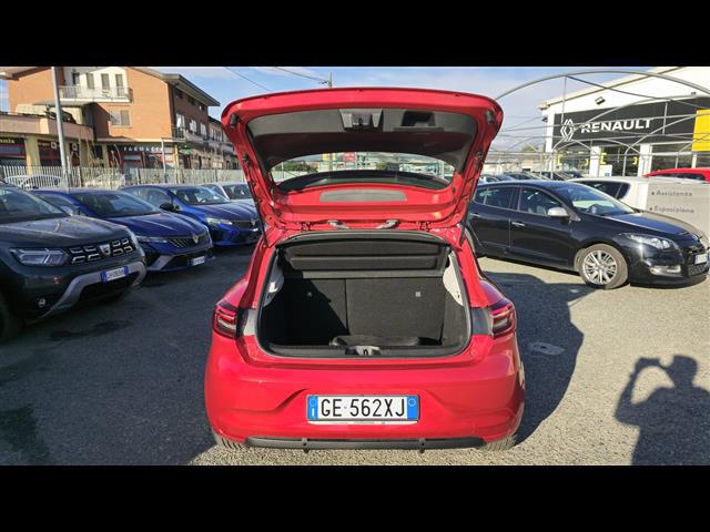 RENAULT Clio V 2019 00024752_VO38013404