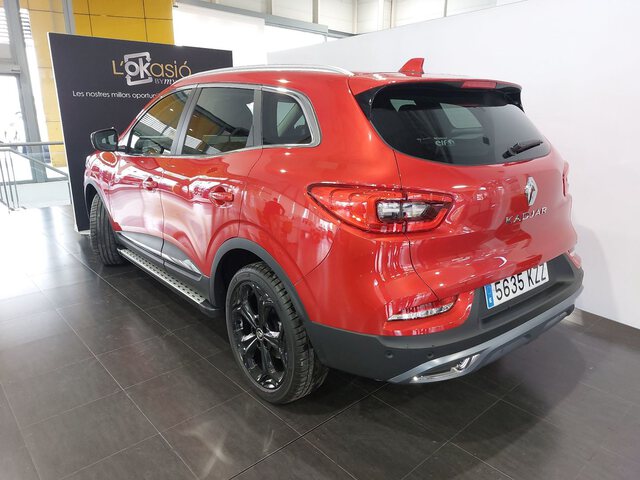 Outside Kadjar  Rojo