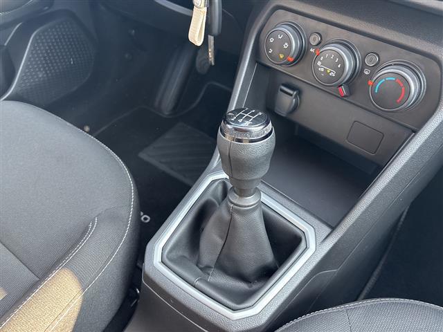DACIA Sandero 01514677_VO38053436