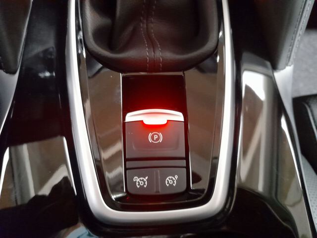 Inside Koleos Diesel  Gris Tornado