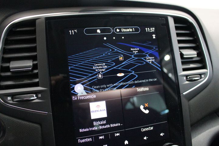 Inside  Megane Sport Tourer  Azul Rayo