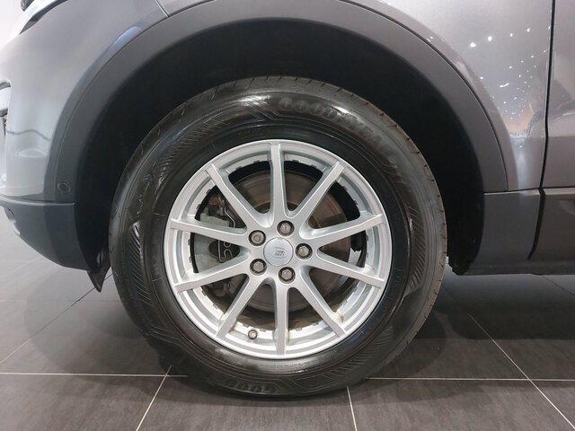 Outside Range Rover Evoque Diesel  Scotia Grey