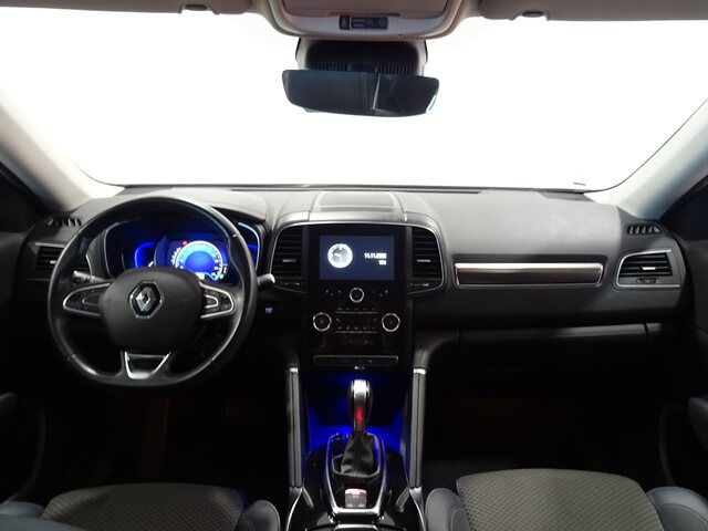 Inside Koleos Diesel  Gris Tornado