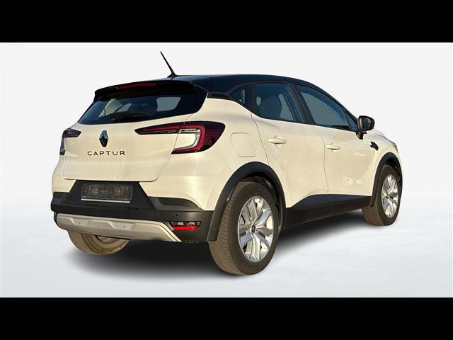 RENAULT Captur 01099840_VO38013498