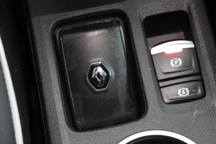 Inside Captur  Blanco Nacarado con 