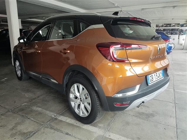 RENAULT Captur II 2019 00025369_VO38013404