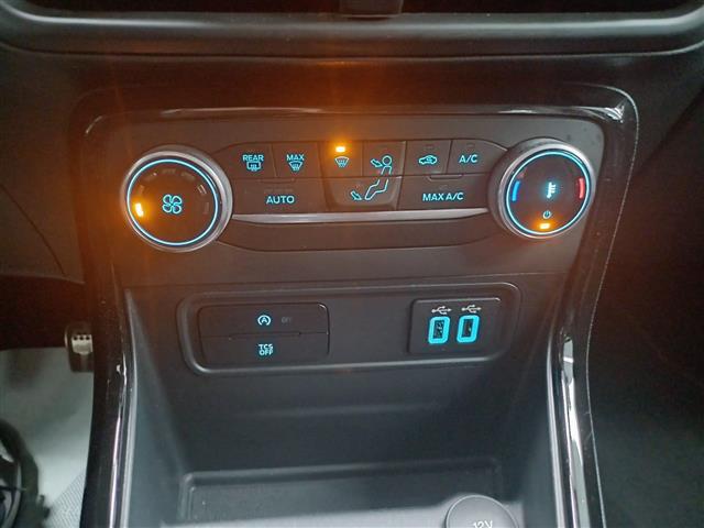 FORD EcoSport 00014262_VO38023184