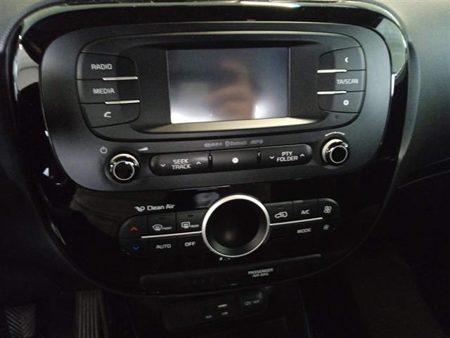 KIA MOTORS Soul II 2014 00014390_VO38043670
