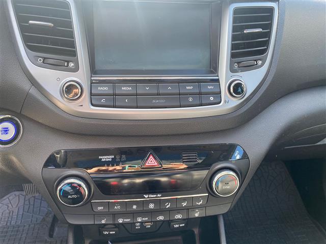 HYUNDAI Tucson 00024134_VO38013404