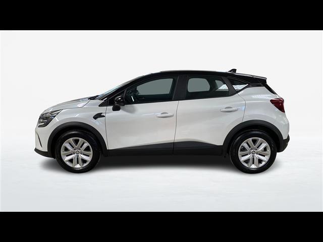 RENAULT Captur 00335648_VO38013550