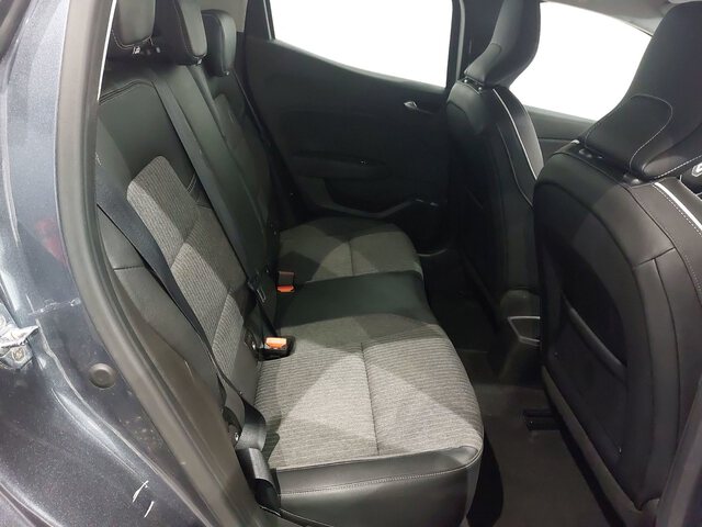 Inside Clio  Gris