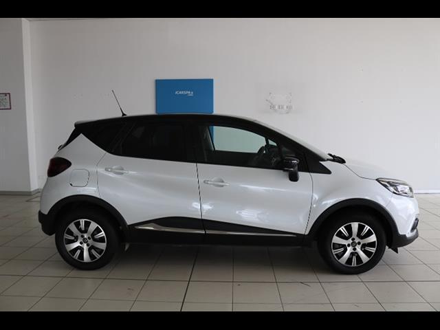 RENAULT Captur I 2017 00550264_VO38013066