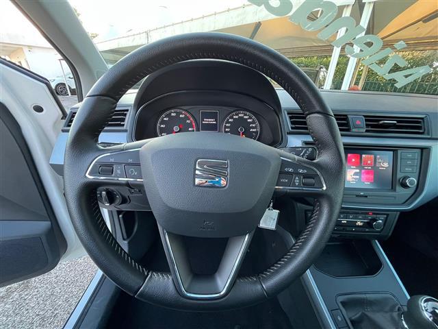 SEAT Arona 2017 02639530_VO38043366