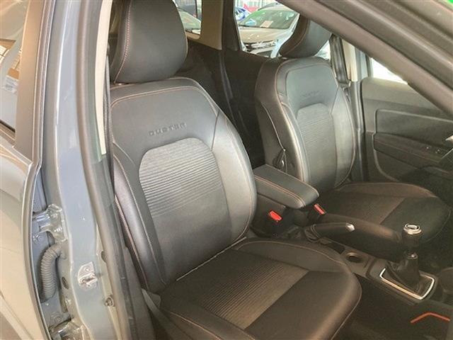 DACIA Duster 00015738_VO38023184