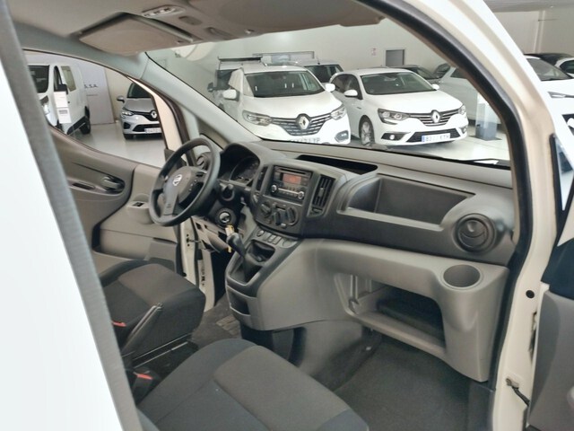 Inside NV200 Furgón Diesel  BLANCO