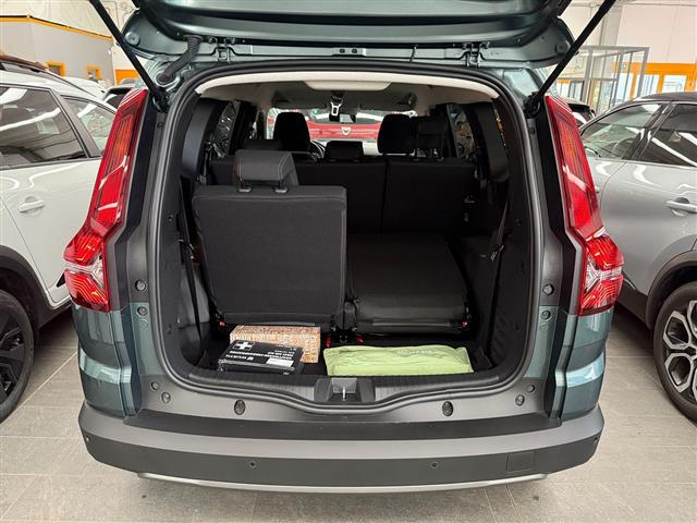 DACIA Jogger 00088941_VO38023184