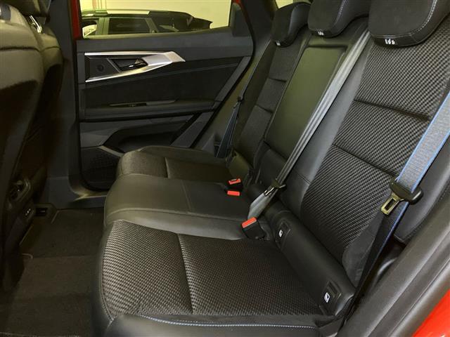 RENAULT Austral 00980717_VO38023207