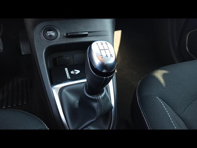 RENAULT Captur I 2017 00023704_VO38013404