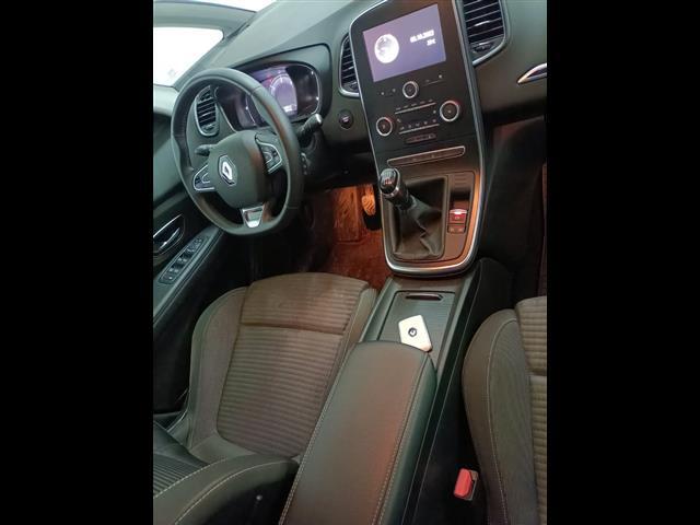 RENAULT Scenic 00006492_VO38033579