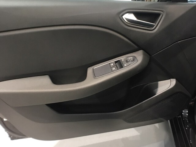 Inside Clio  Negro Brillante