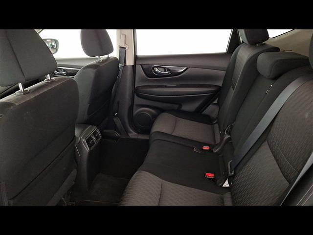 NISSAN X Trail 00946500_VO38023732