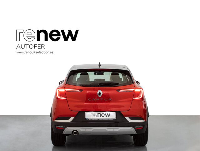 Outside Captur Gasolina/gas  Rojo Deseo