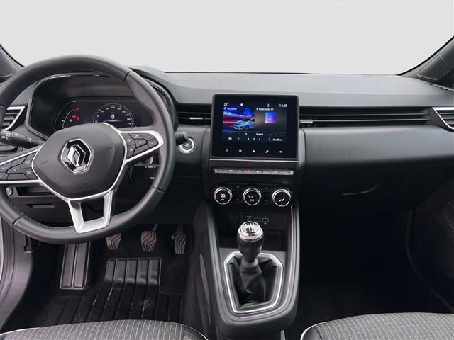RENAULT Clio 05258018_VO38013034