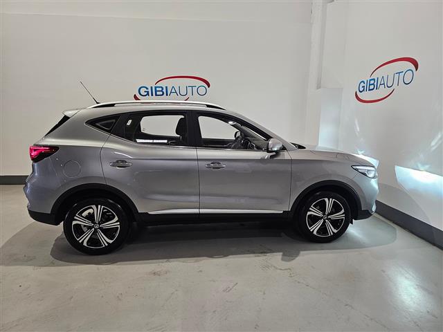 MG ZS 2021 02416129_VO38013170